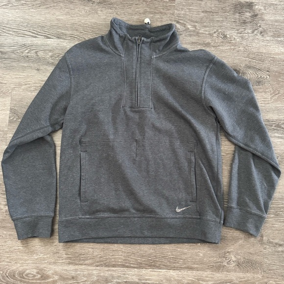 Nike Dri-Fit Sweatshirt - Picture 1 of 4